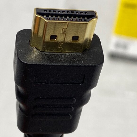 NEW StarTech HD2VGAE2 HD to VGA Adapter Converter in the Original Bag - Picture 5 of 6